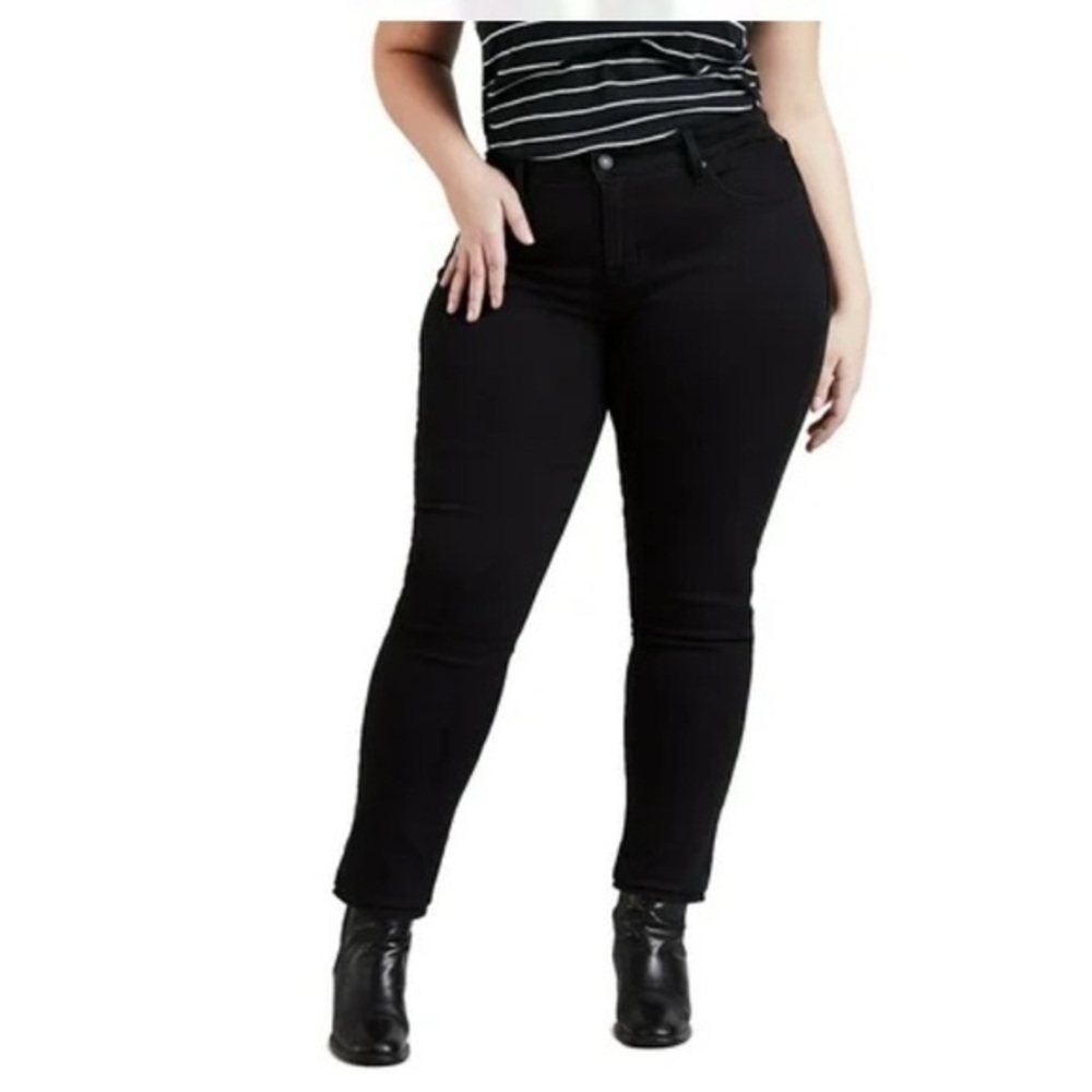 NWT Levi’s 311 Plus Shaping Skinny Jeans size 24W New
